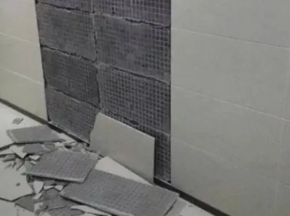 丹棱瓷砖空鼓维修公司分享下丹棱墙砖松动维修的知识